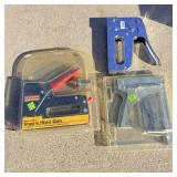 3 handheld staple/nail guns