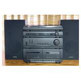 Magnavox AS305M stereo system w/ record player