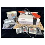 Vintage Nintendo w/ Mario Bros / Duck Hunt Game, >