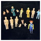 1940ï¿½s Renwal dollhouse parent dolls & others