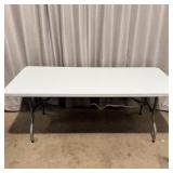 6ï¿½ Plastic Folding Table