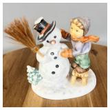 RARE Hummel Figurine Maiking New Friends >