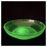 Vintage Green Uranium Glass Ribbed Rim Starburst >