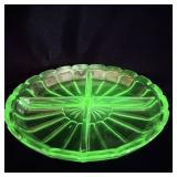 Vintage Green Uranium Relish Dsih 7.5'