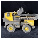Vintage Tonka Mighty Diesel Crane Truck XMB-975