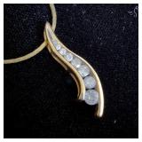 10K gold and diamond pendant necklace