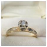 14K Gold diamond ring size 7