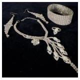 Rhinestone & Faux Pearl Adjustable Ring & Necklace