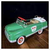 SINCLAIR OIL 1948 BMC TANKER PEDAL CAR DIECAST
