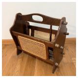 'Canterbury' Style Kane Wicker Magazine Rack >