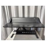 Fellowes Lotus Sit-Stand Workstation