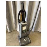 Tennant Nobles Upright Vacuum