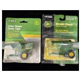 2 vintage Ertl 1:64 scale John Deere 500 Grain