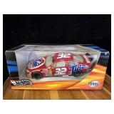 Scott Pruettï¿½s #32 'Roll Tide' University of
