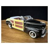 1946 Ford Sportsman Convertible 1/36 Scale Diecast