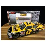 2004 Matt Kenseth #17 Dewalt Ford Taurus Team