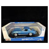 Maisto 1965 Corvette 1:18 Diecast Model Car