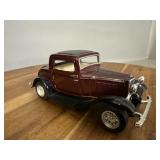 1932 Ford 3-Window Coupe 1/34 Scale Diecast Car