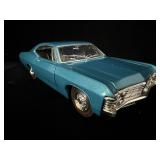 1967 Chevrolet Impala SS 1/24 scale diecast car