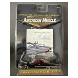 AMERICAN MUSCLE 1960 FORD STARLINER - 1:64