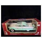 NIB 1955 FORD FAIRLANE CROWN VICTORIA 2 DOOR 1/18