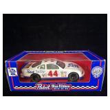 PABST BLUE RIBBON BEER DOC BREWER #44 NASCAR