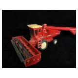 Ertl Toys International Harvester IH Axial Flow