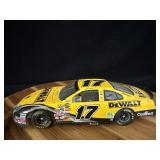 Matt Kenseth #17 DeWalt NASCAR 1/24 Scale Diecast