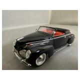 1939 Lincoln Zephyr Convertible 1/32 Scale Diecast