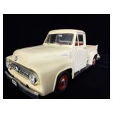 1953 Ford F100 Pickup Truck  1/18 Scale Diecast