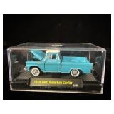 M2 Machines 1958 GMC Suburban Carrier 1/64 Scale