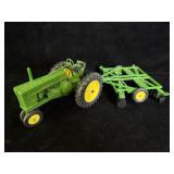 vintage 1/16 scale die-cast John Deere 70 tractor