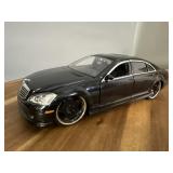 2007 Mercede Benz S550 1/24 Scale Diecast Car