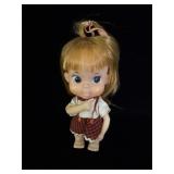vintage 1960s Japanese 'big eyes' vinyl pose