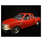 Motor Max Ford F-150 Flareside Supercab 1/24