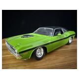 Maisto 1970 Dodge Challenger R/T 1/24 Scale