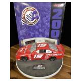 1 of 2592 Casey Atwood 2001 Intrepid - 1/32 Scale