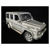 Welly Mercedes Benz G Class G500 1/24 Scale