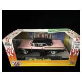 M2 Machines 1957 Mercury Turnpike die-cast 1:64