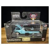 M2 Machines Auto-Thentics 1955 Pontiac Star Chief