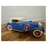1932 Chrysler Lebaron 1/32 Scale Diecast Car