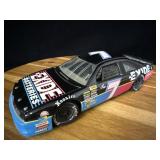 Nascar #7 Geoff Bodine 1995 Preview Edition 1:24