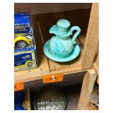 Vintage 1970ï¿½s Jadite pitcher + basin