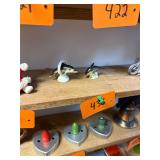 Pair of vintage porcelain dolphins / No C/C