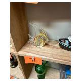 Vintage art glass fish paperweight / No C/C