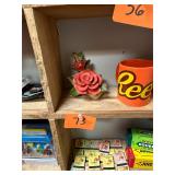 Vintage porcelain rose / No C/C