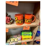 Pair of Reese cups / No C/C
