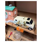 Vintage 1970ï¿½s Star Wars Van, working, no rip cord