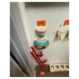 Vintage Navajo pottery wall vase / no C/C