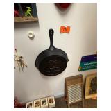 Rare Lodge Duck Dynasty 12 inch cast iron skillet